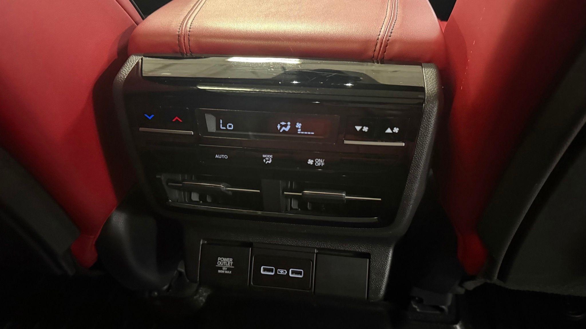 Acura MDX  2023