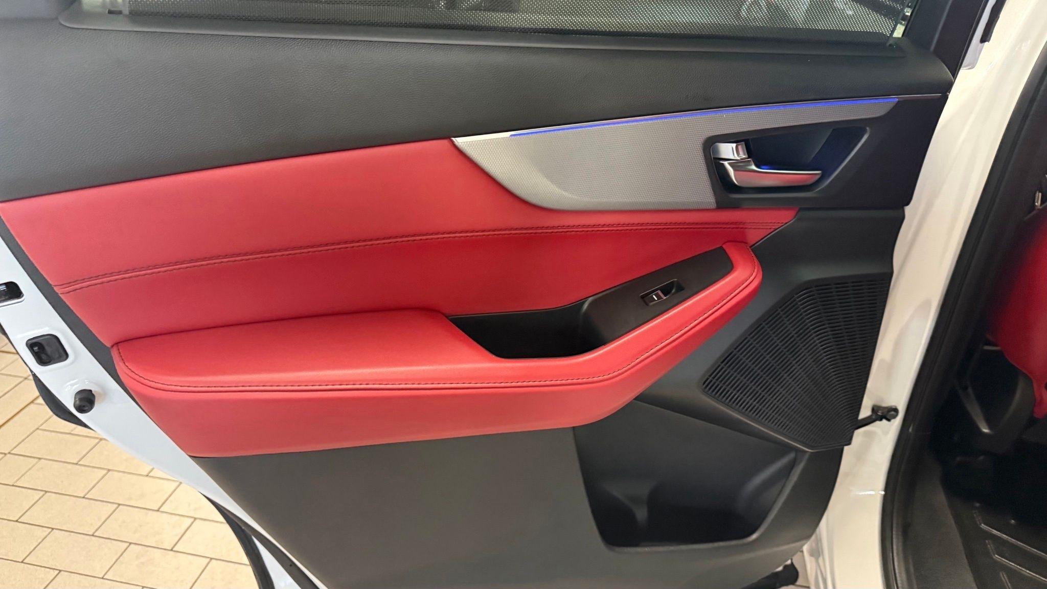 Acura MDX  2023