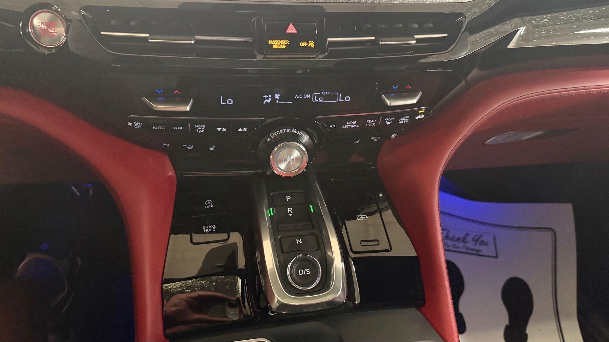 Acura MDX  2023