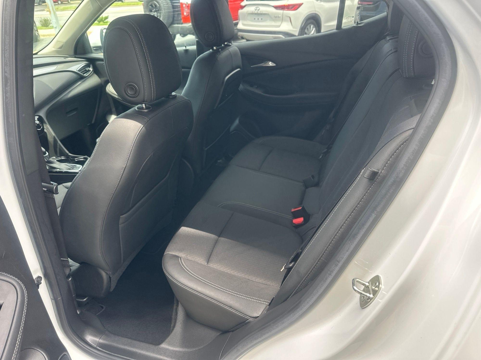 Buick Encore GX  2022