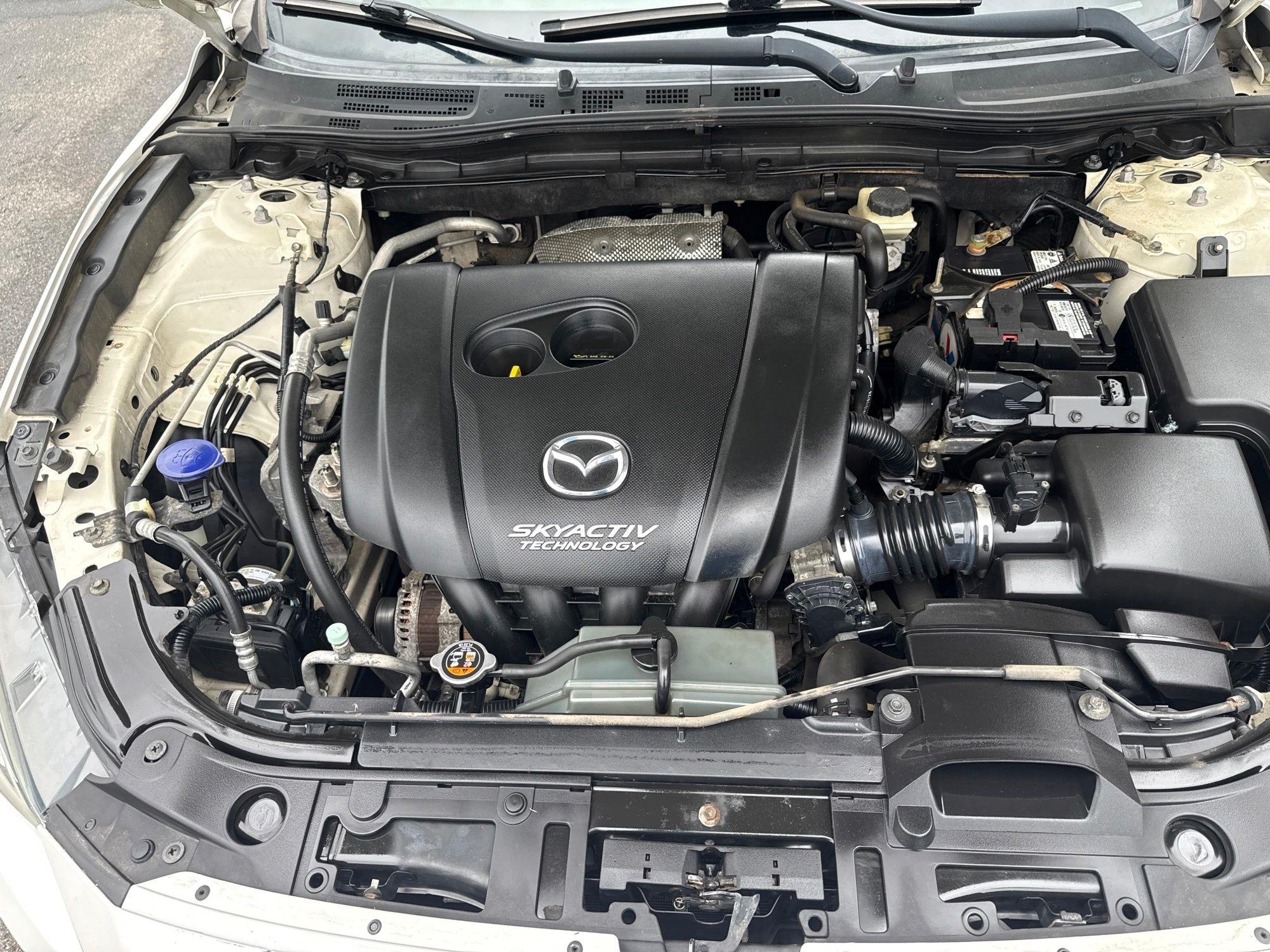 Mazda MAZDA3  2014