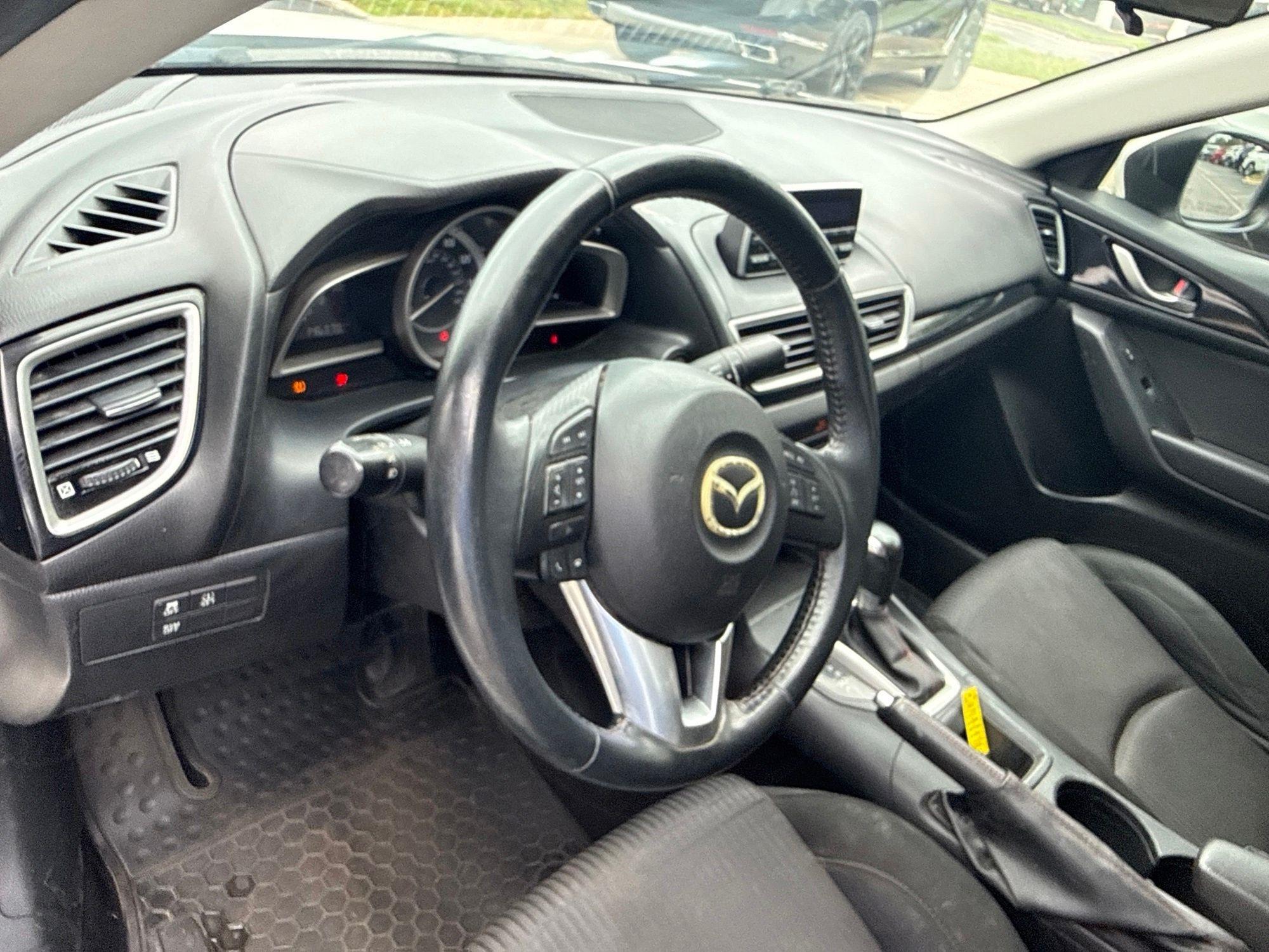 Mazda MAZDA3  2014