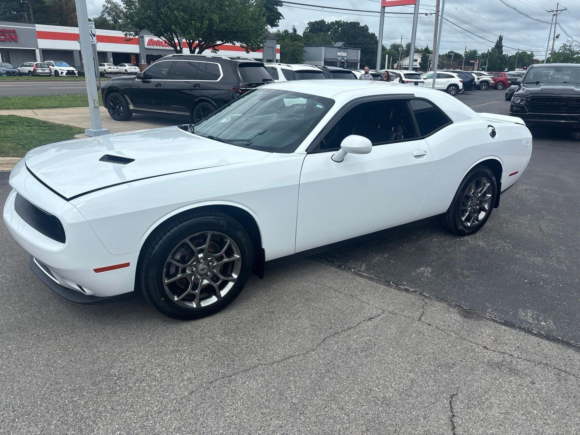 Dodge Challenger  2017