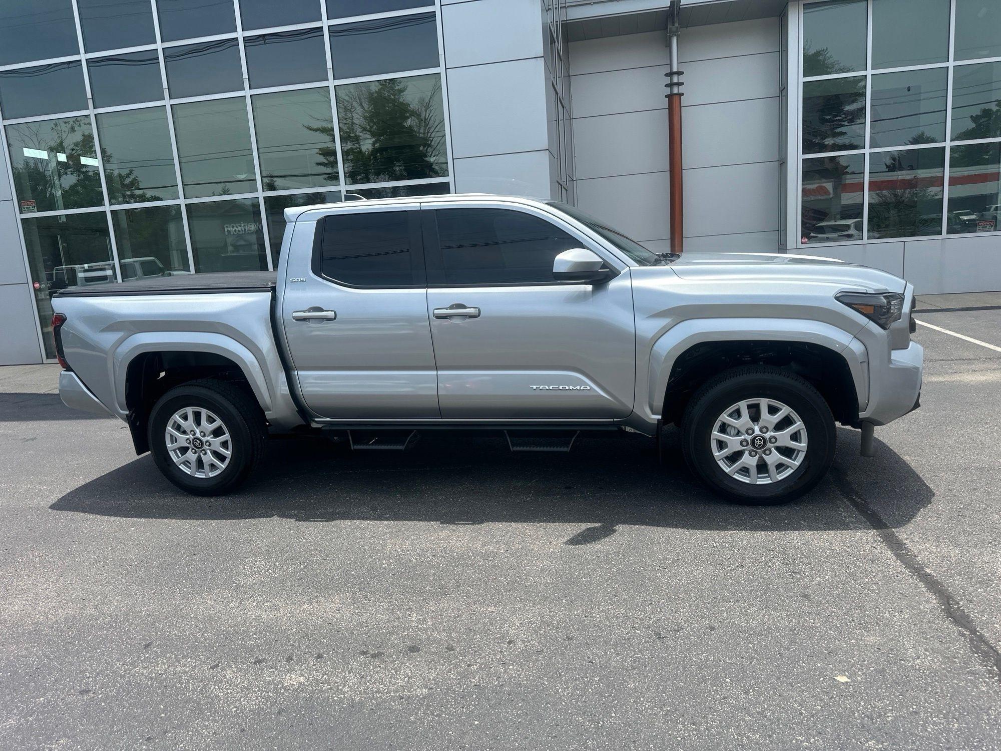 Toyota Tacoma  2024
