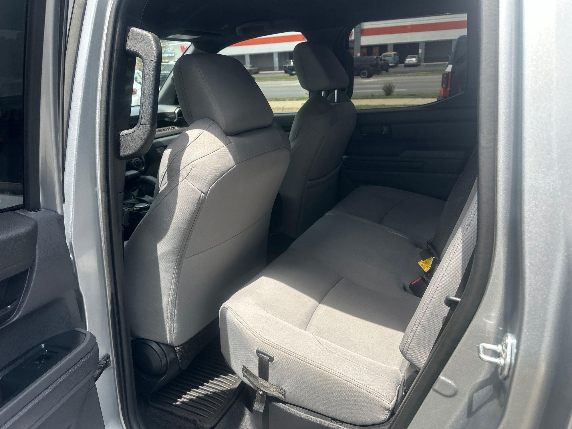 Toyota Tacoma  2024