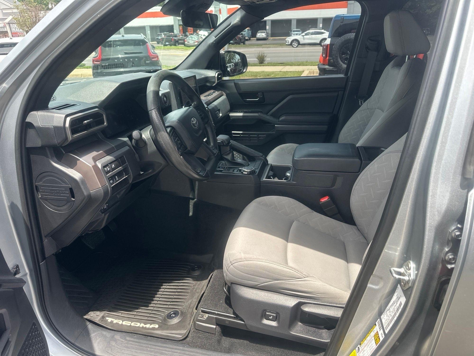 Toyota Tacoma  2024