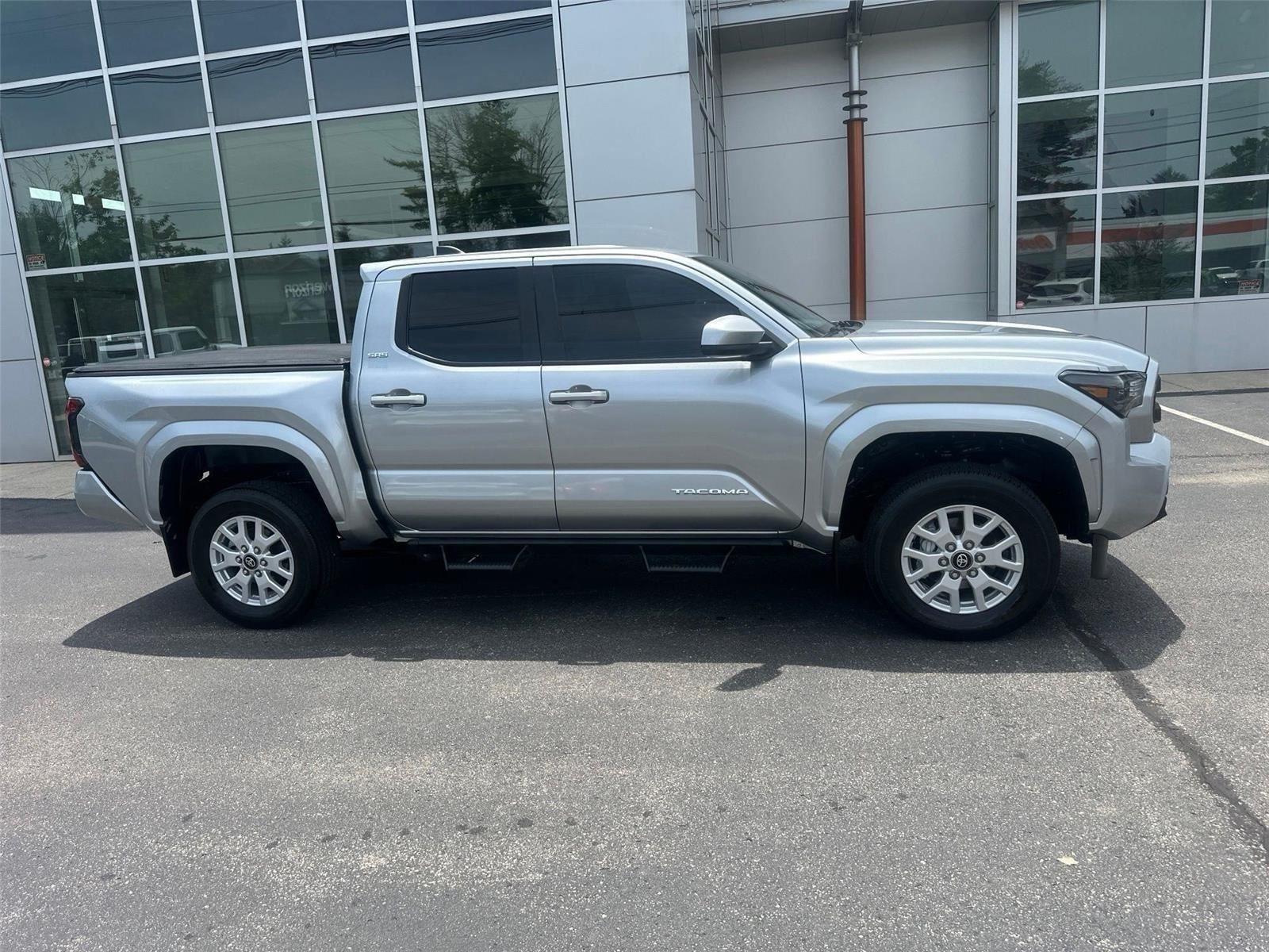 Toyota Tacoma  2024