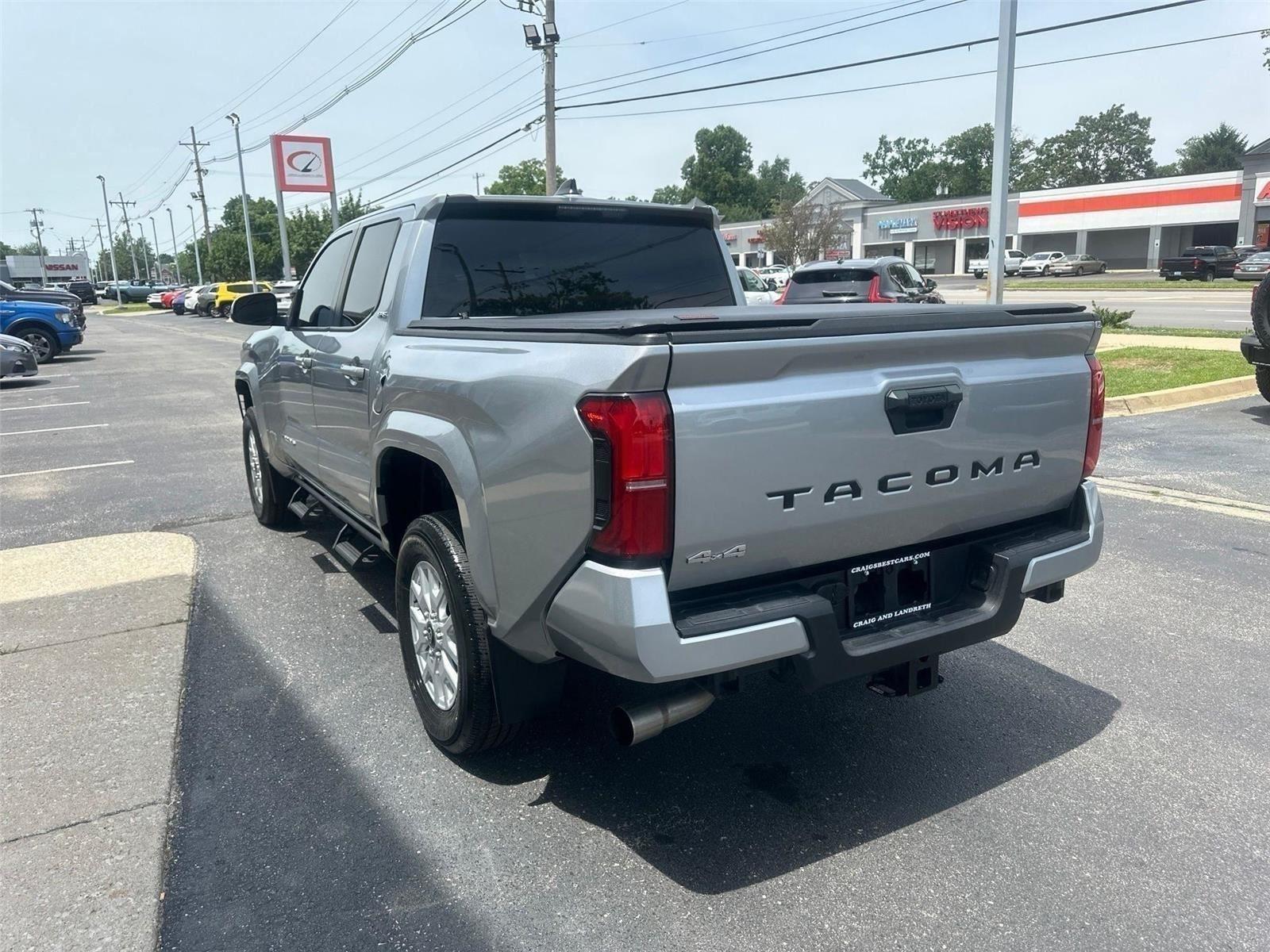 Toyota Tacoma  2024