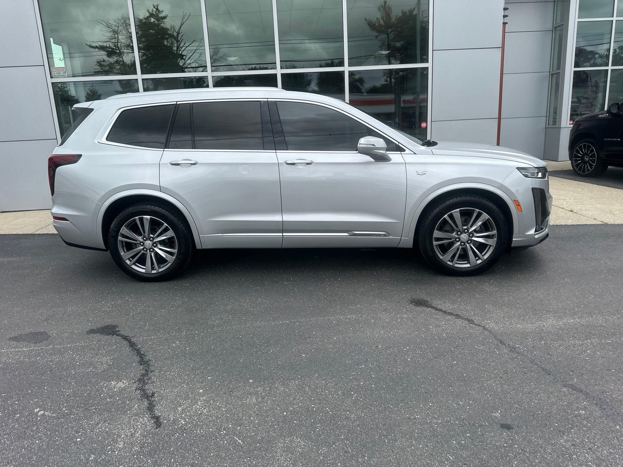 Cadillac XT6  2020