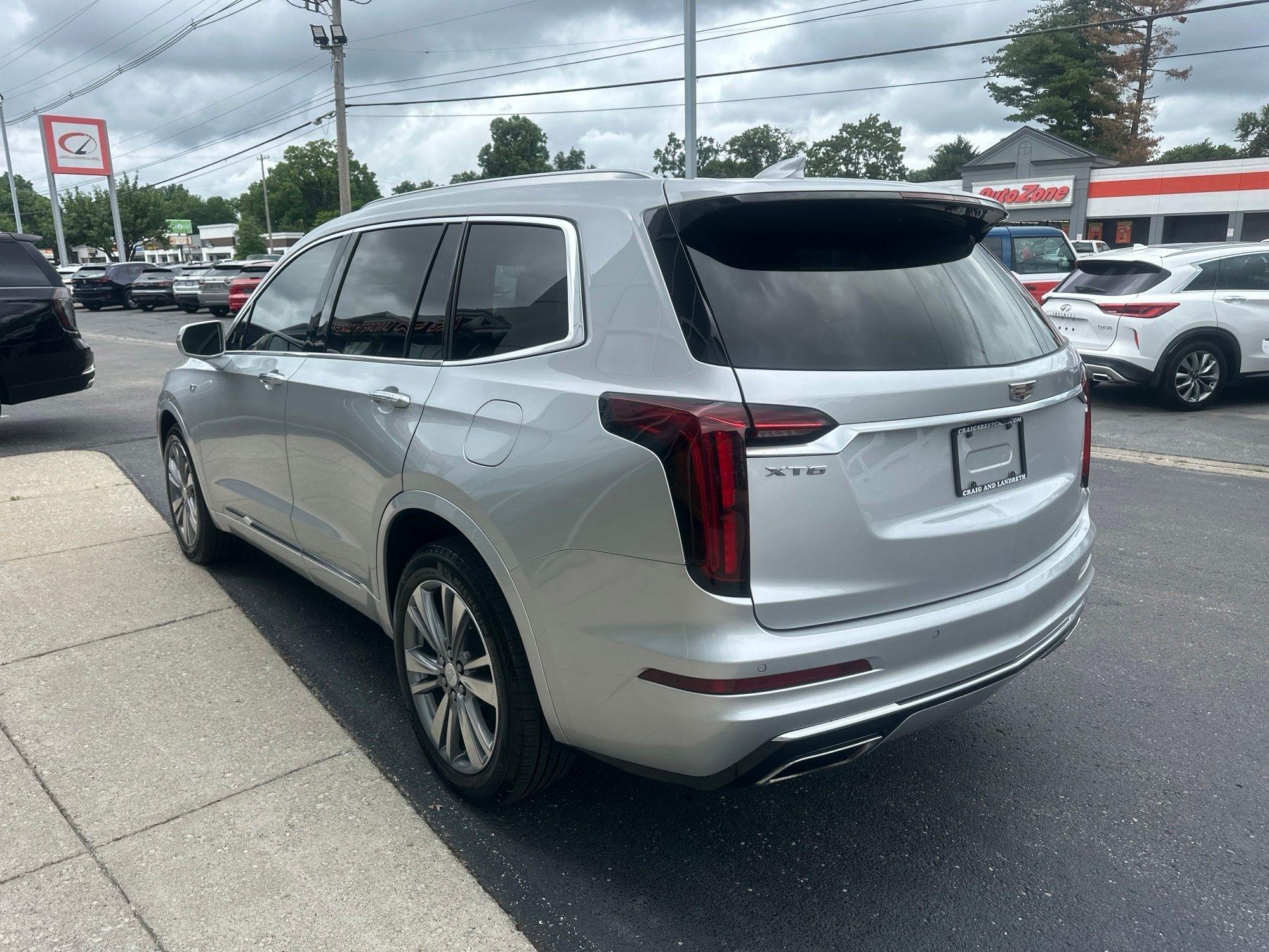 Cadillac XT6  2020
