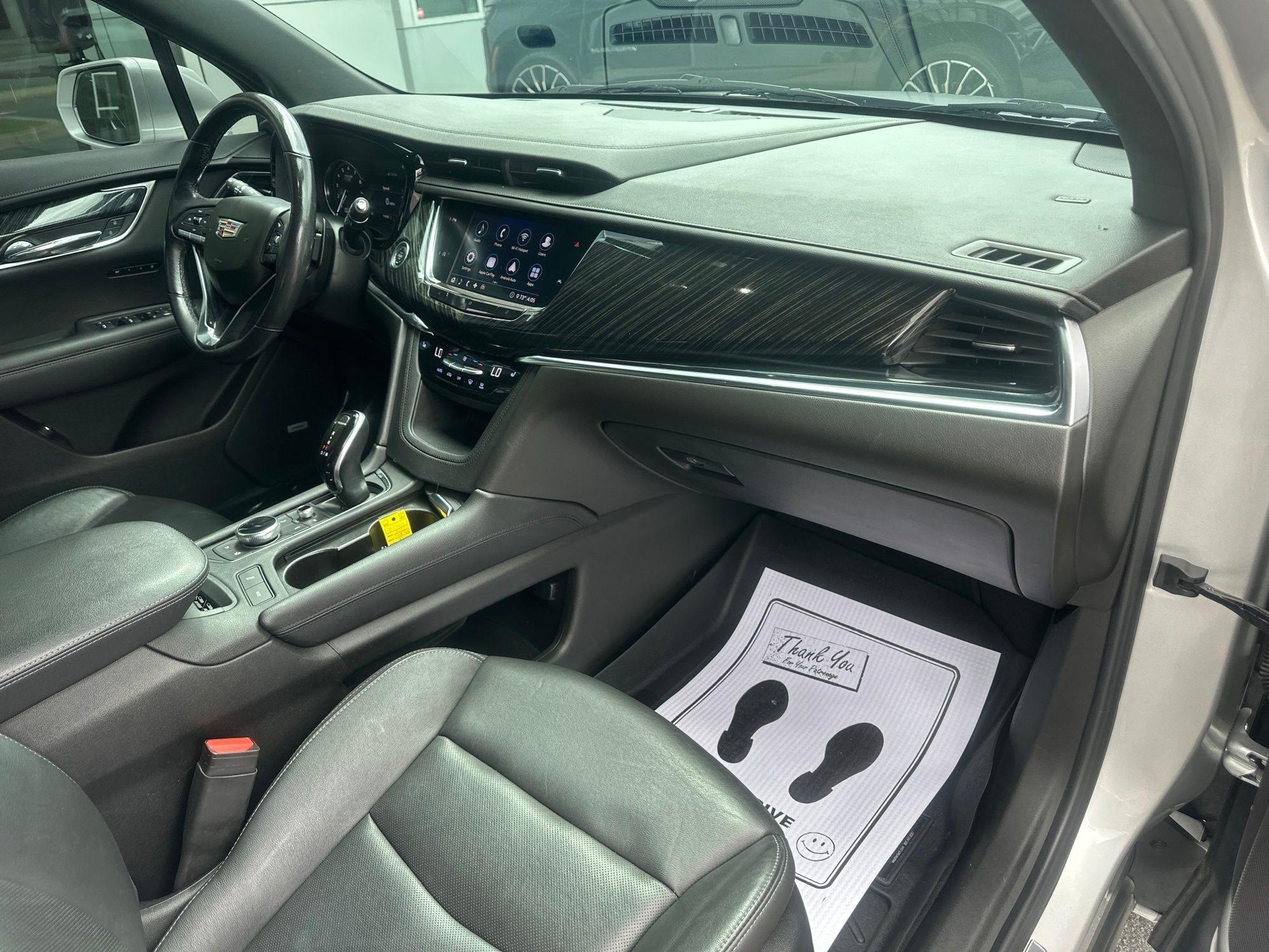 Cadillac XT6  2020
