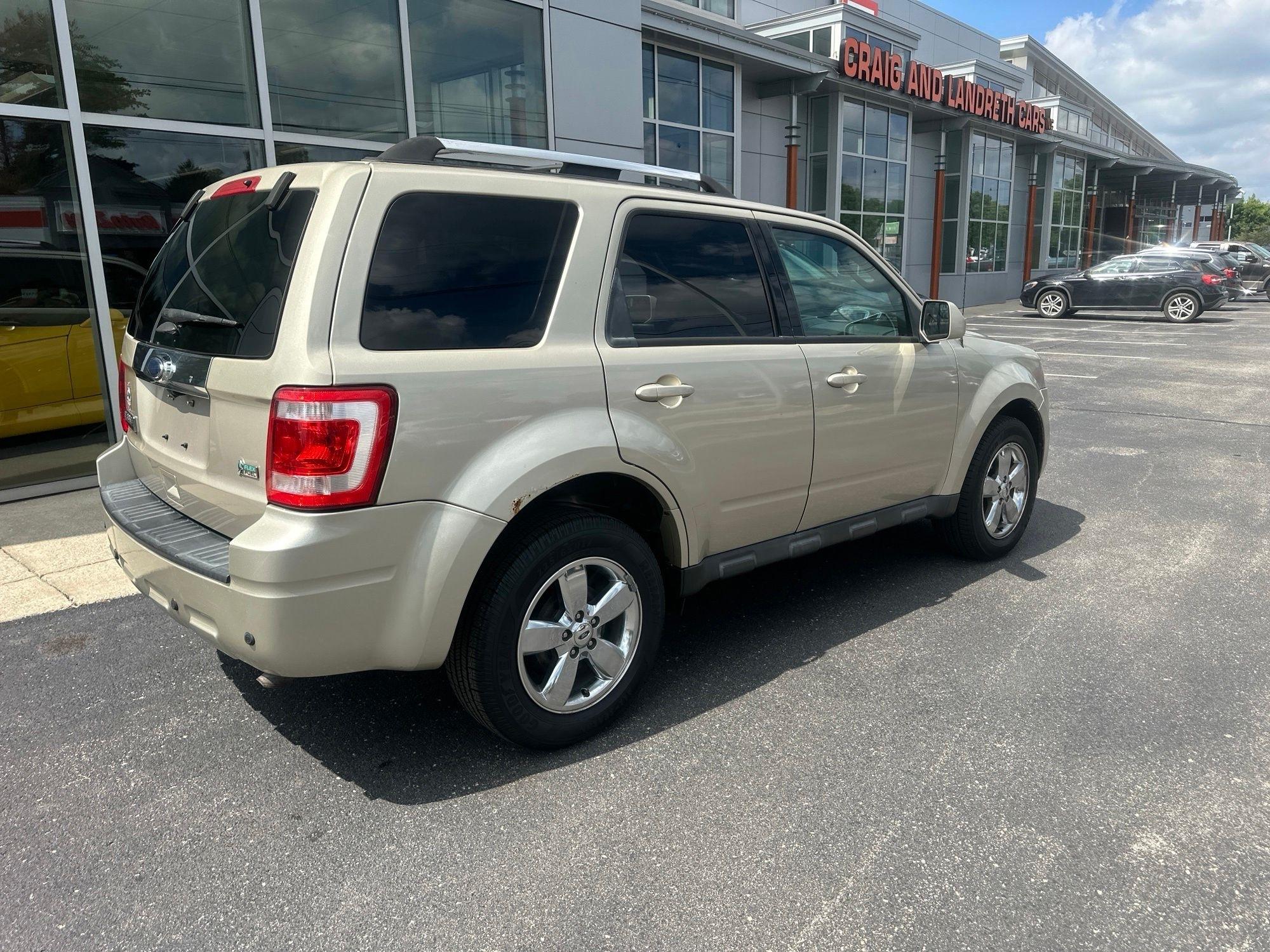 Ford Escape  2012