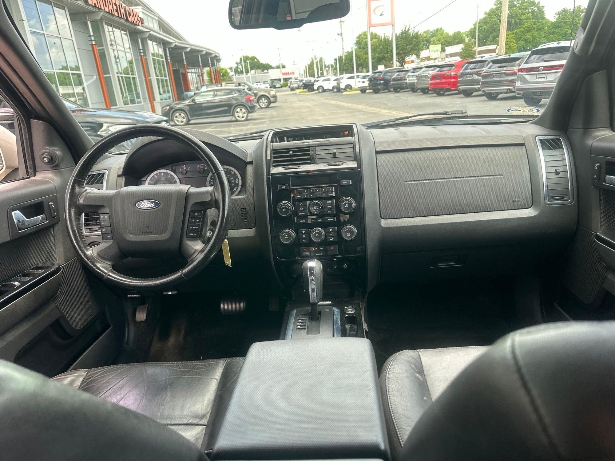 Ford Escape  2012