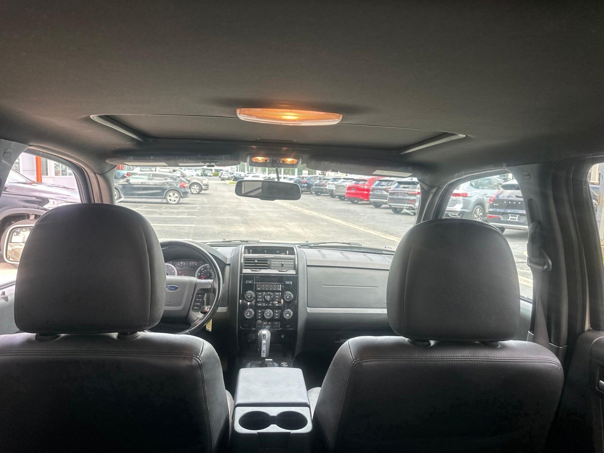 Ford Escape  2012