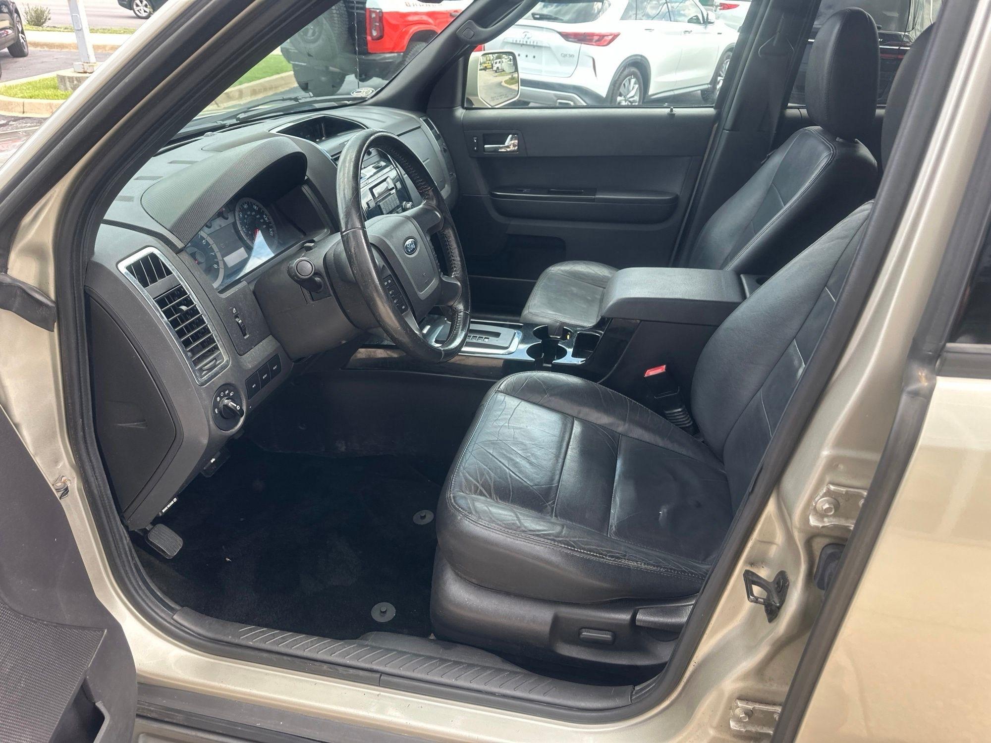 Ford Escape  2012