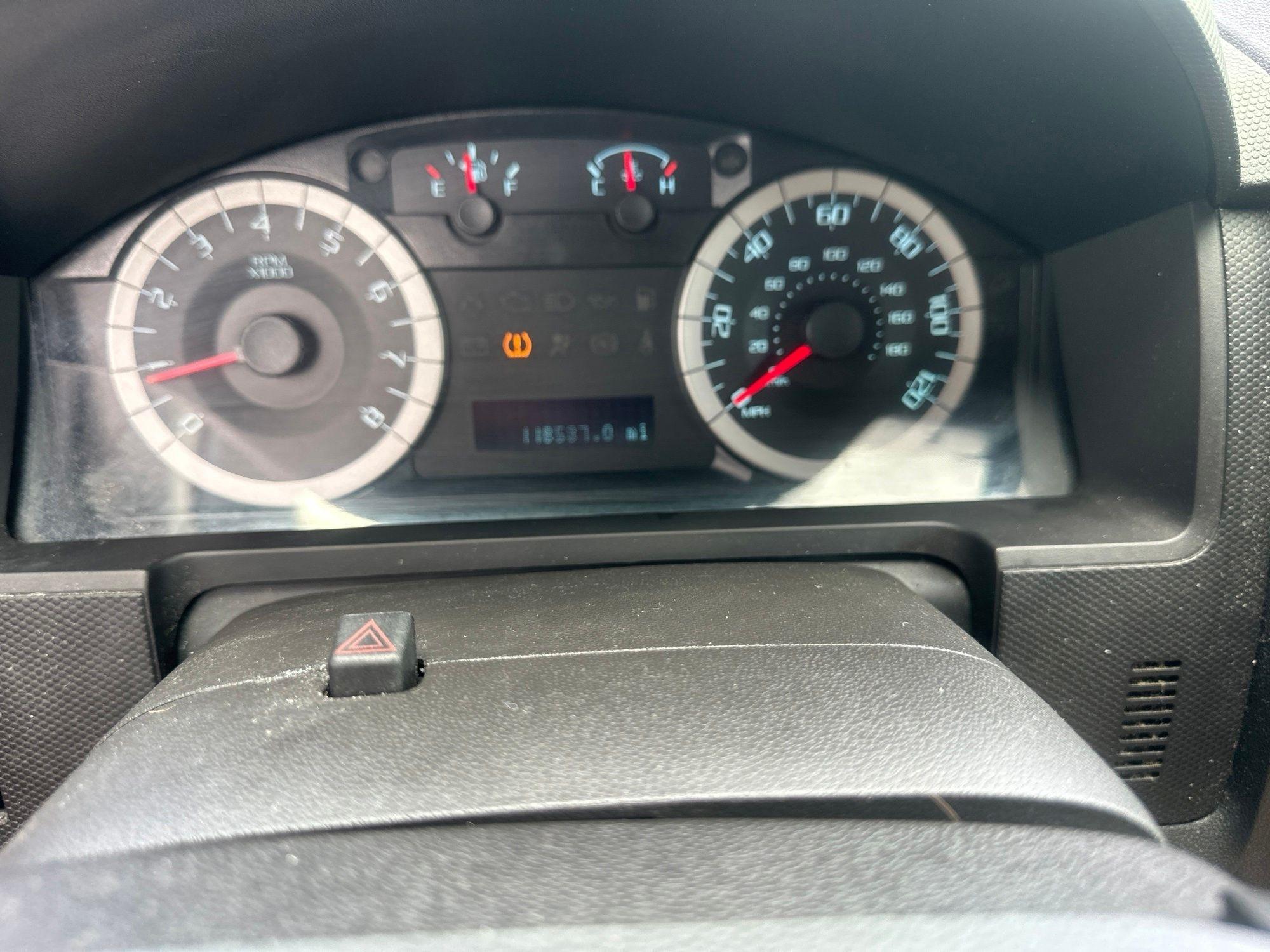 Ford Escape  2012