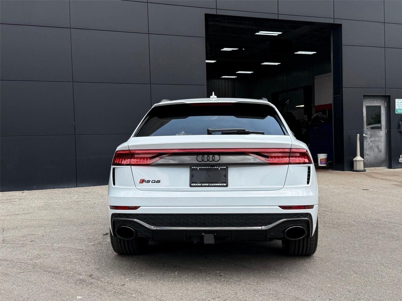 Audi RS Q8  2022