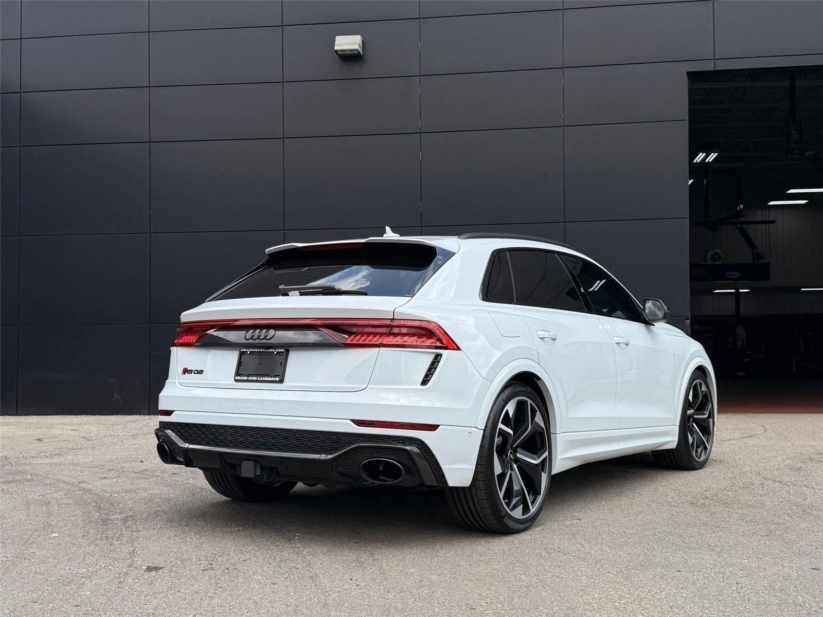 Audi RS Q8  2022