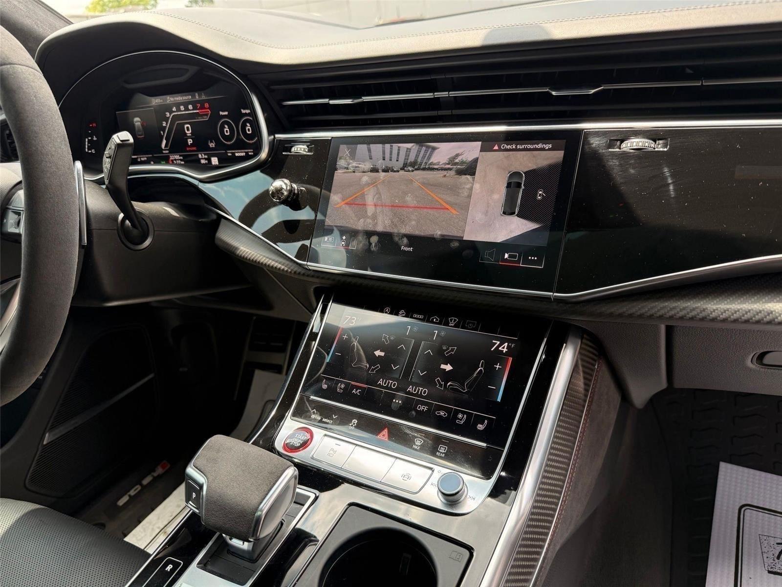 Audi RS Q8  2022