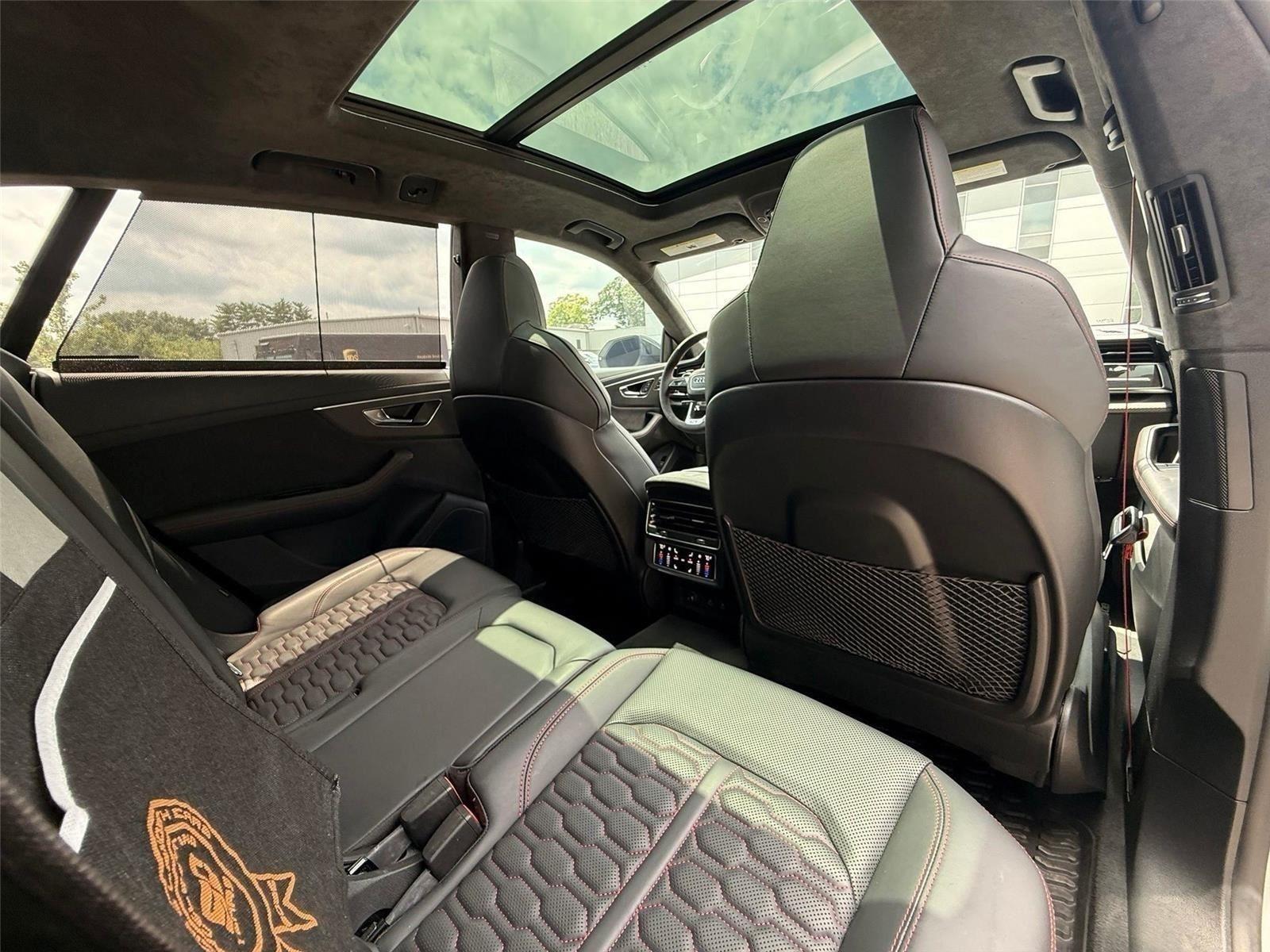 Audi RS Q8  2022