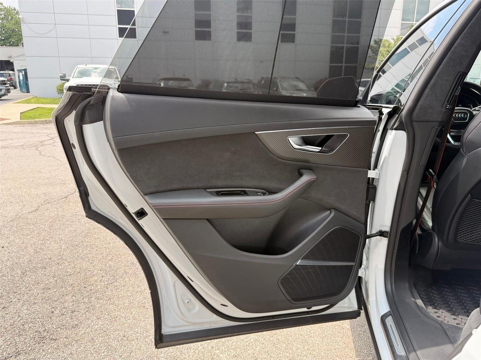 Audi RS Q8  2022