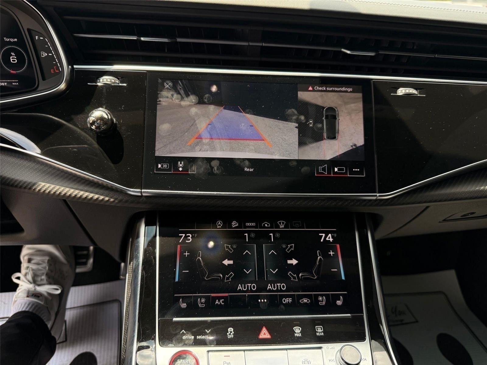 Audi RS Q8  2022