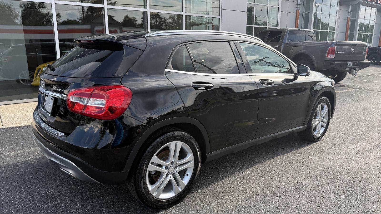 Mercedes-Benz GLA-Class  2015