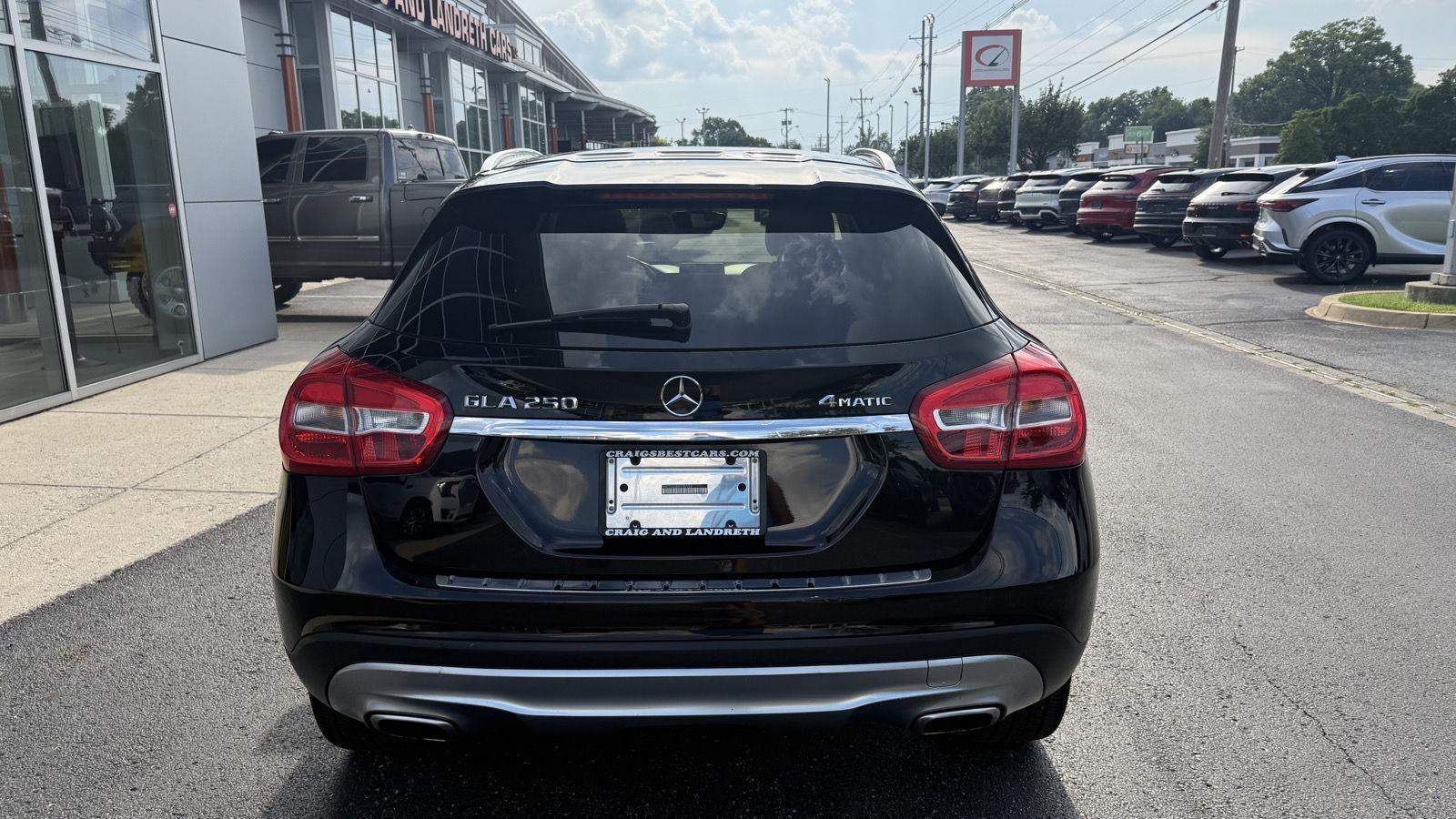 Mercedes-Benz GLA-Class  2015