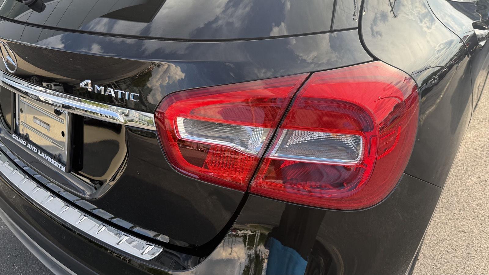 Mercedes-Benz GLA-Class  2015
