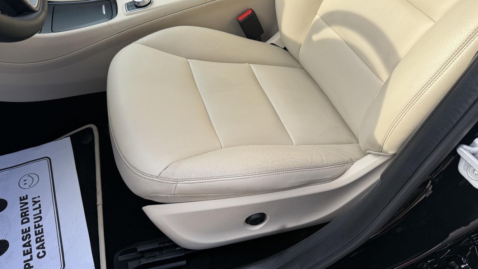 Mercedes-Benz GLA-Class  2015
