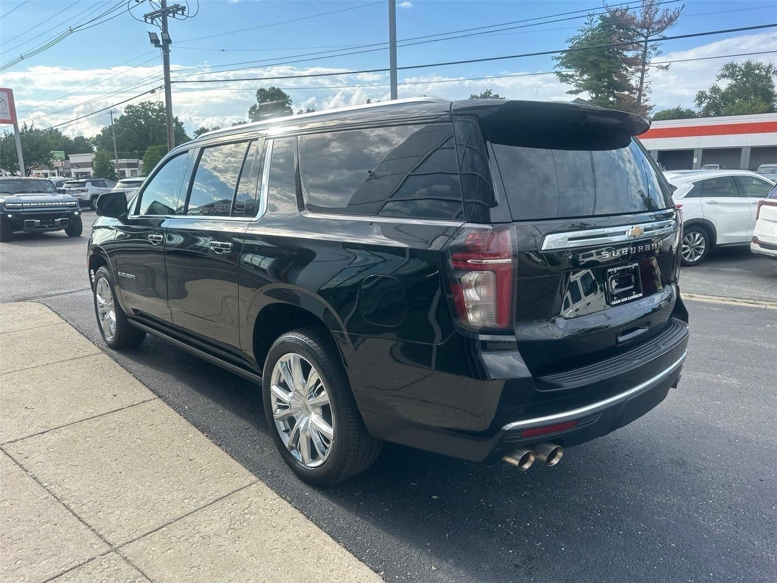 Chevrolet Suburban  2021
