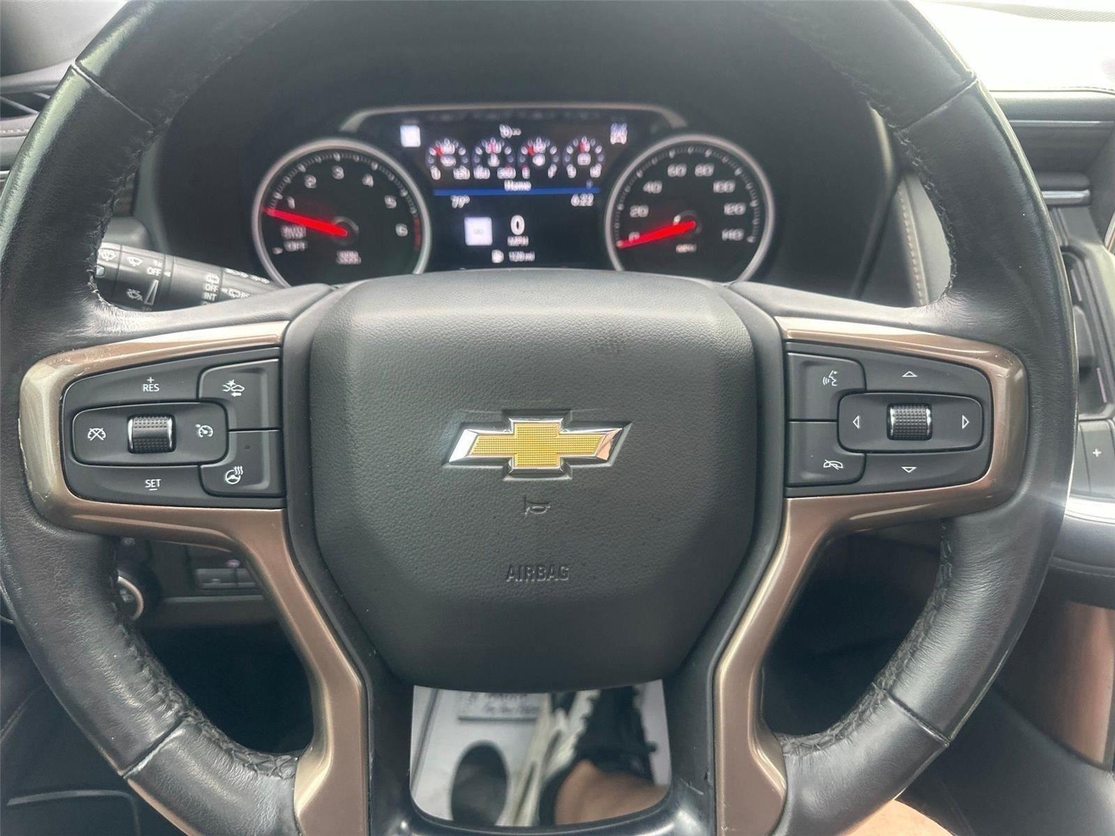 Chevrolet Suburban  2021