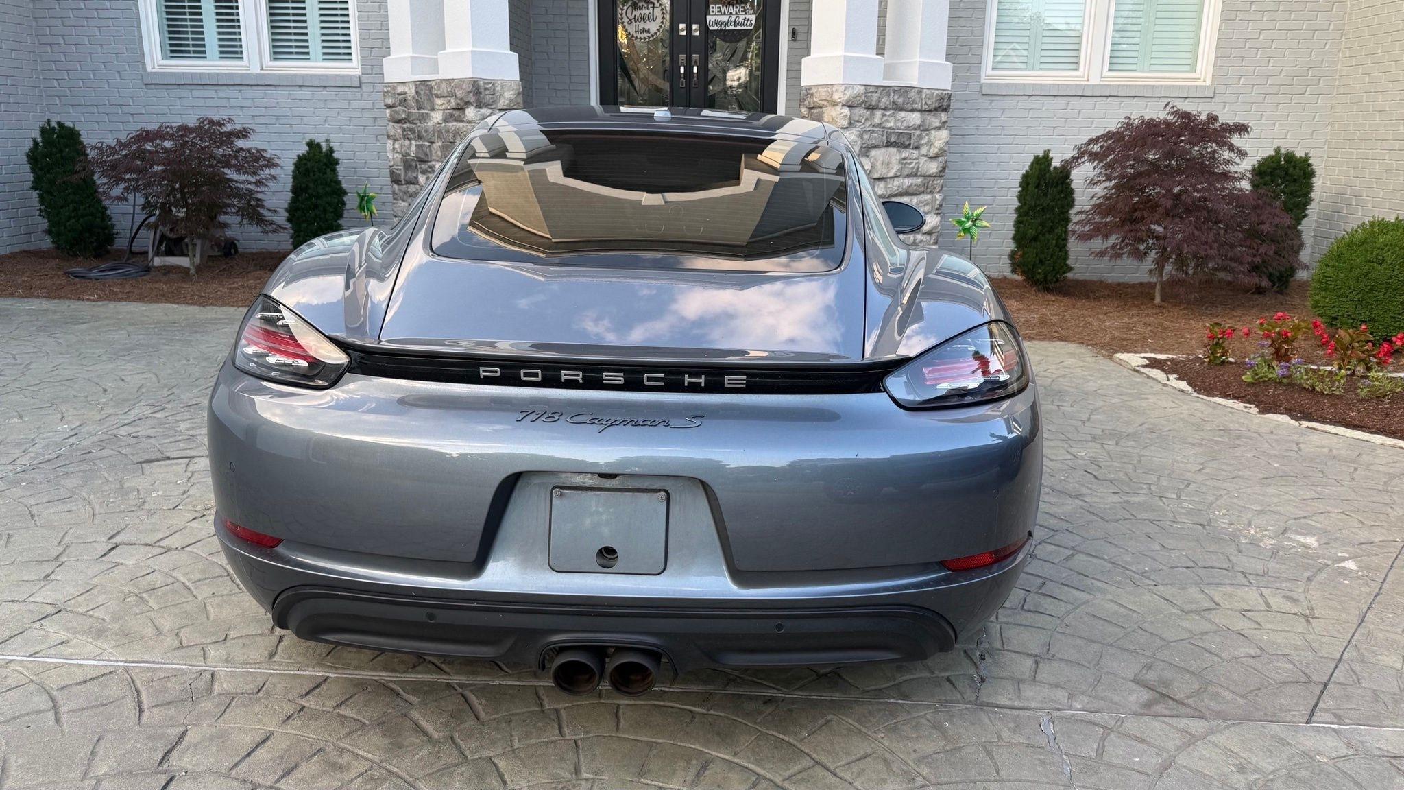 Porsche 718 Cayman  2025