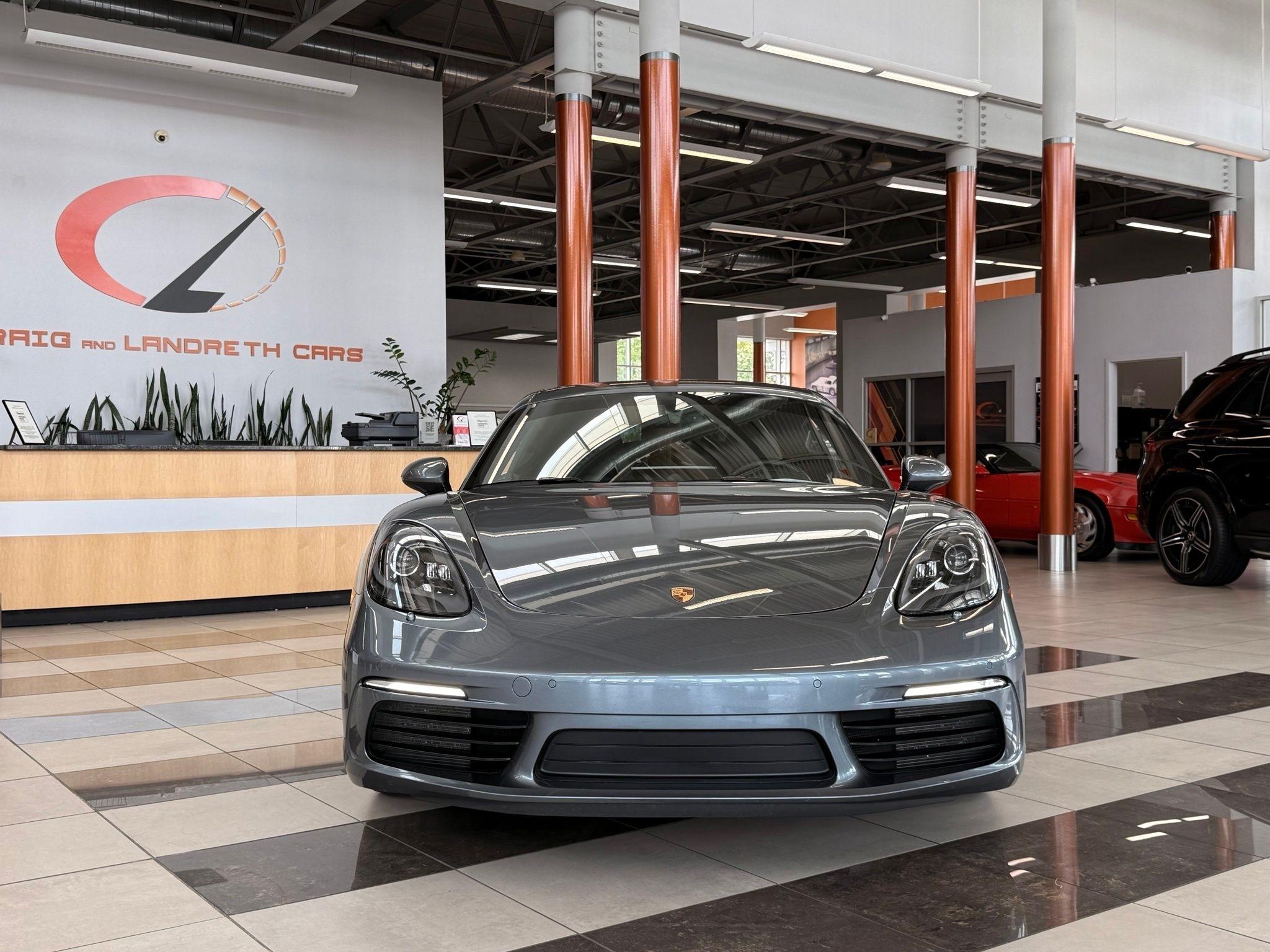Porsche 718 Cayman  2025
