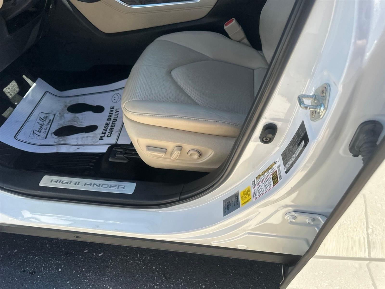 Toyota Highlander  2023