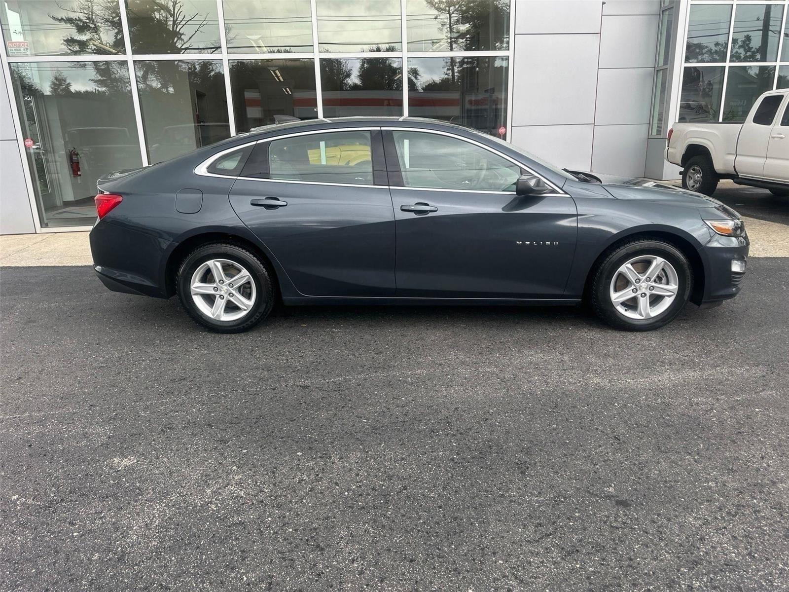 Chevrolet Malibu  2020