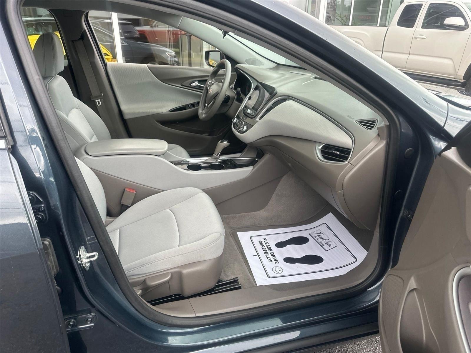 Chevrolet Malibu  2020