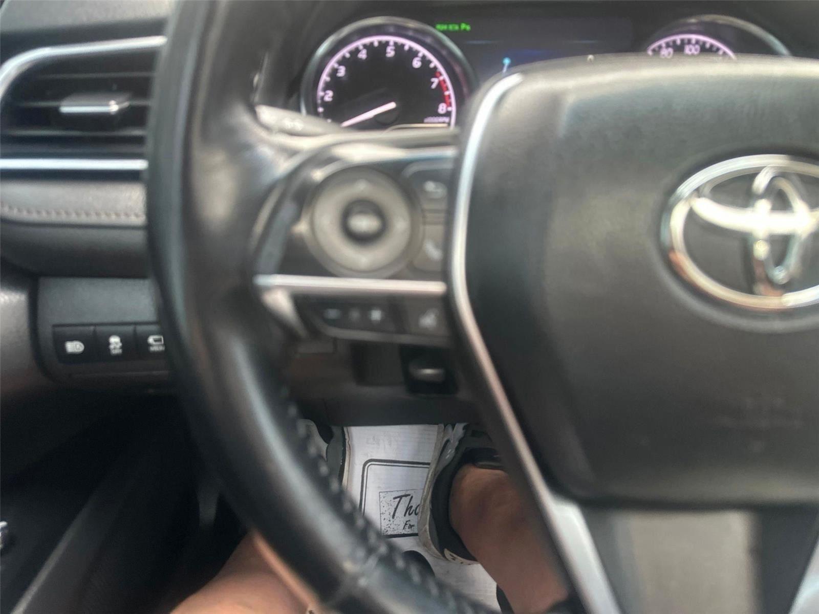 Toyota Camry  2018