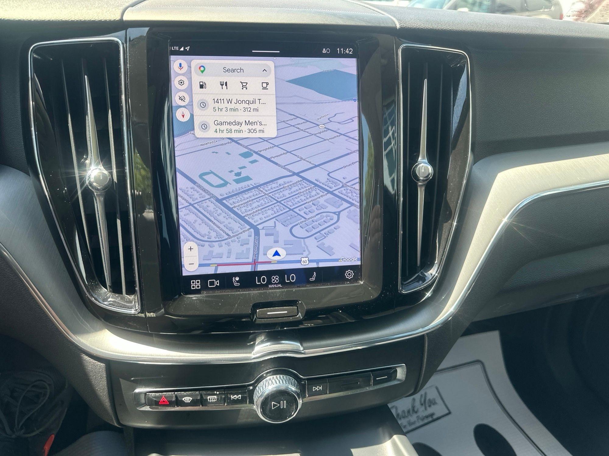 Volvo XC60  2023