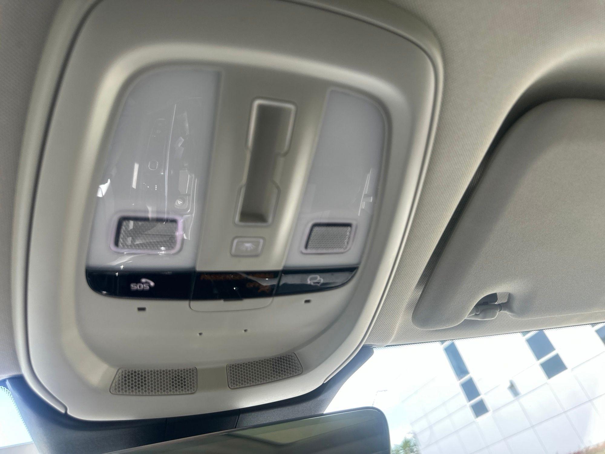 Volvo XC60  2023