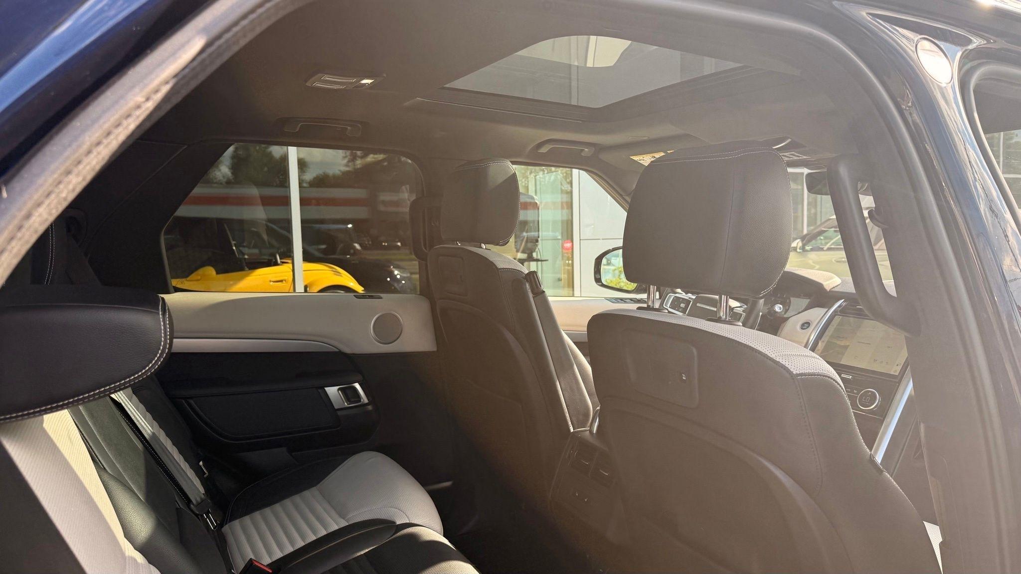Land Rover Discovery  2021