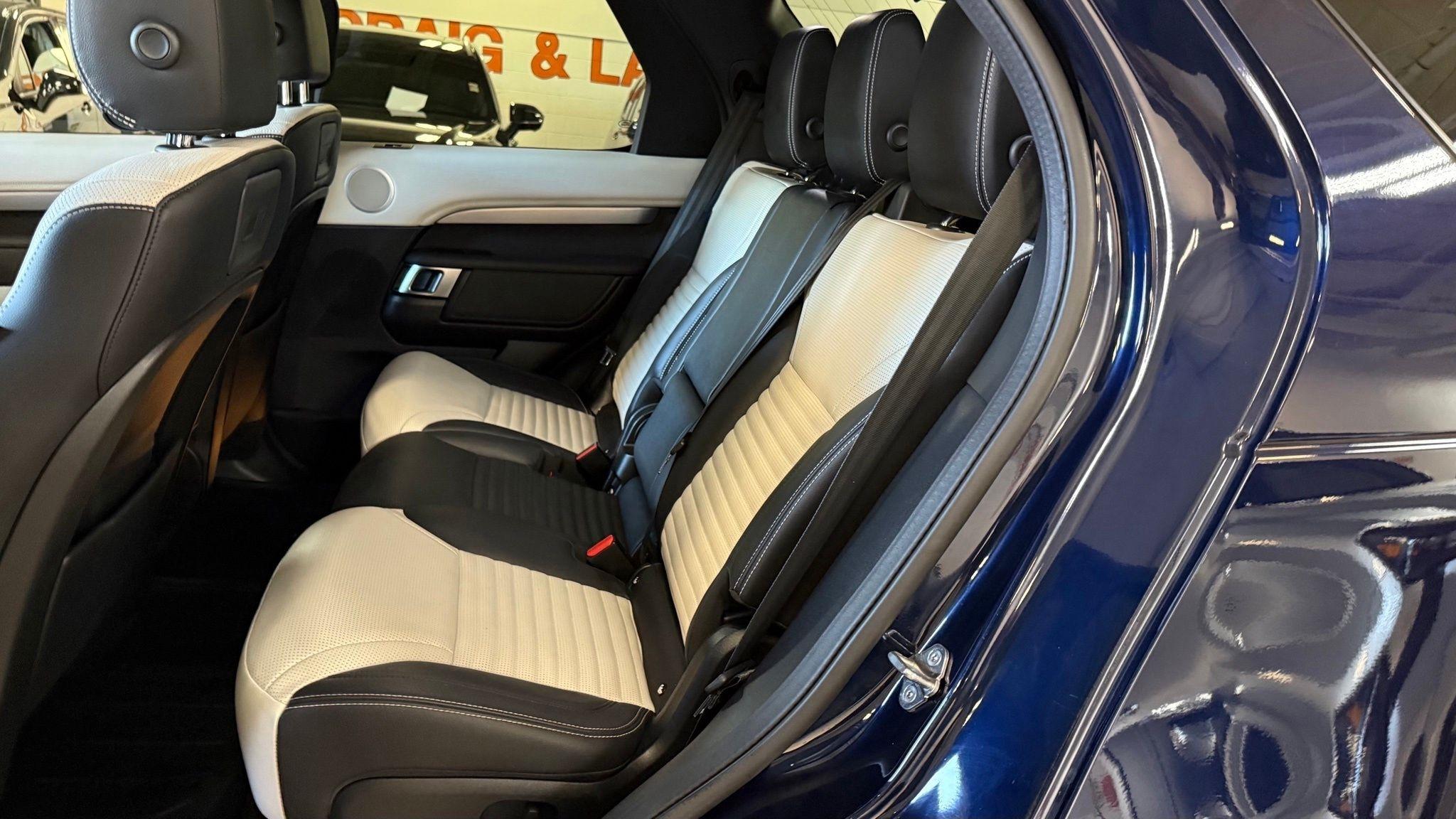 Land Rover Discovery  2021