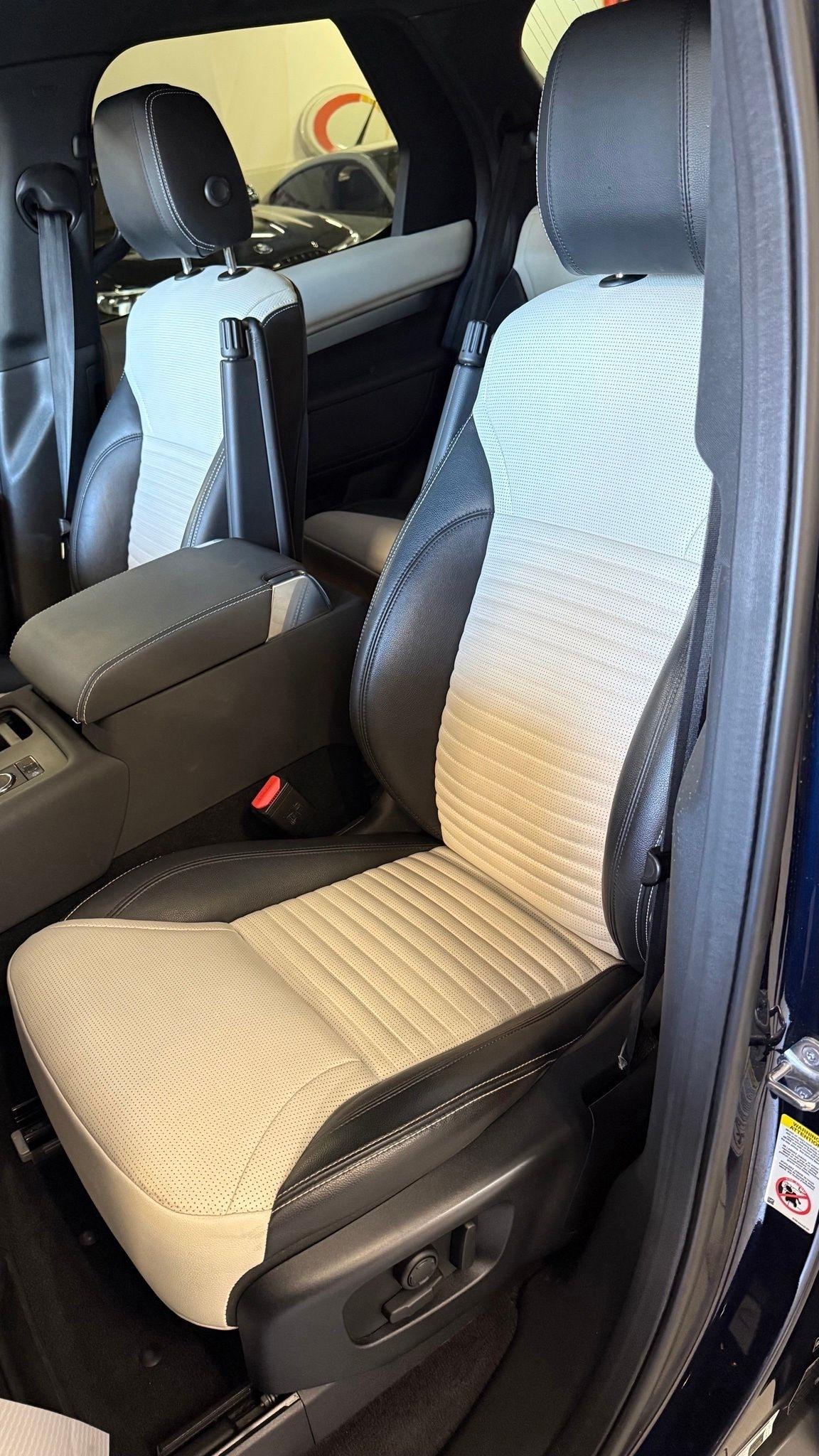 Land Rover Discovery  2021