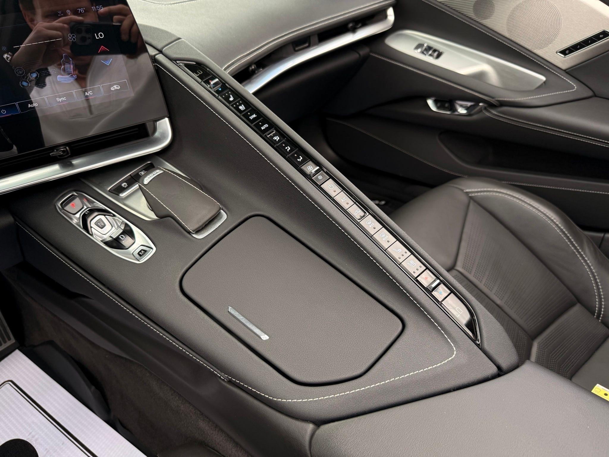 Chevrolet Corvette  2024