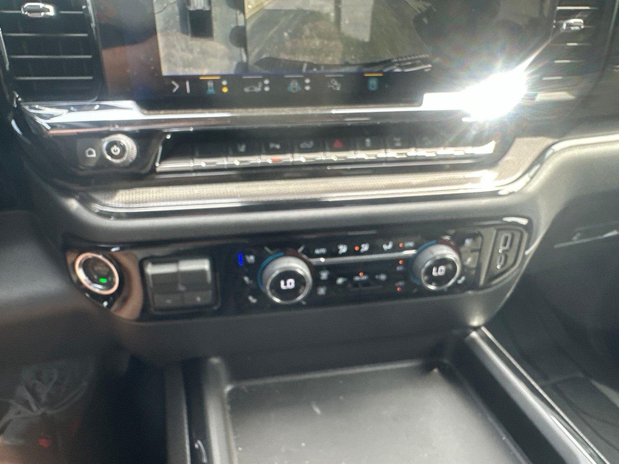 Chevrolet Silverado 2500HD  2026