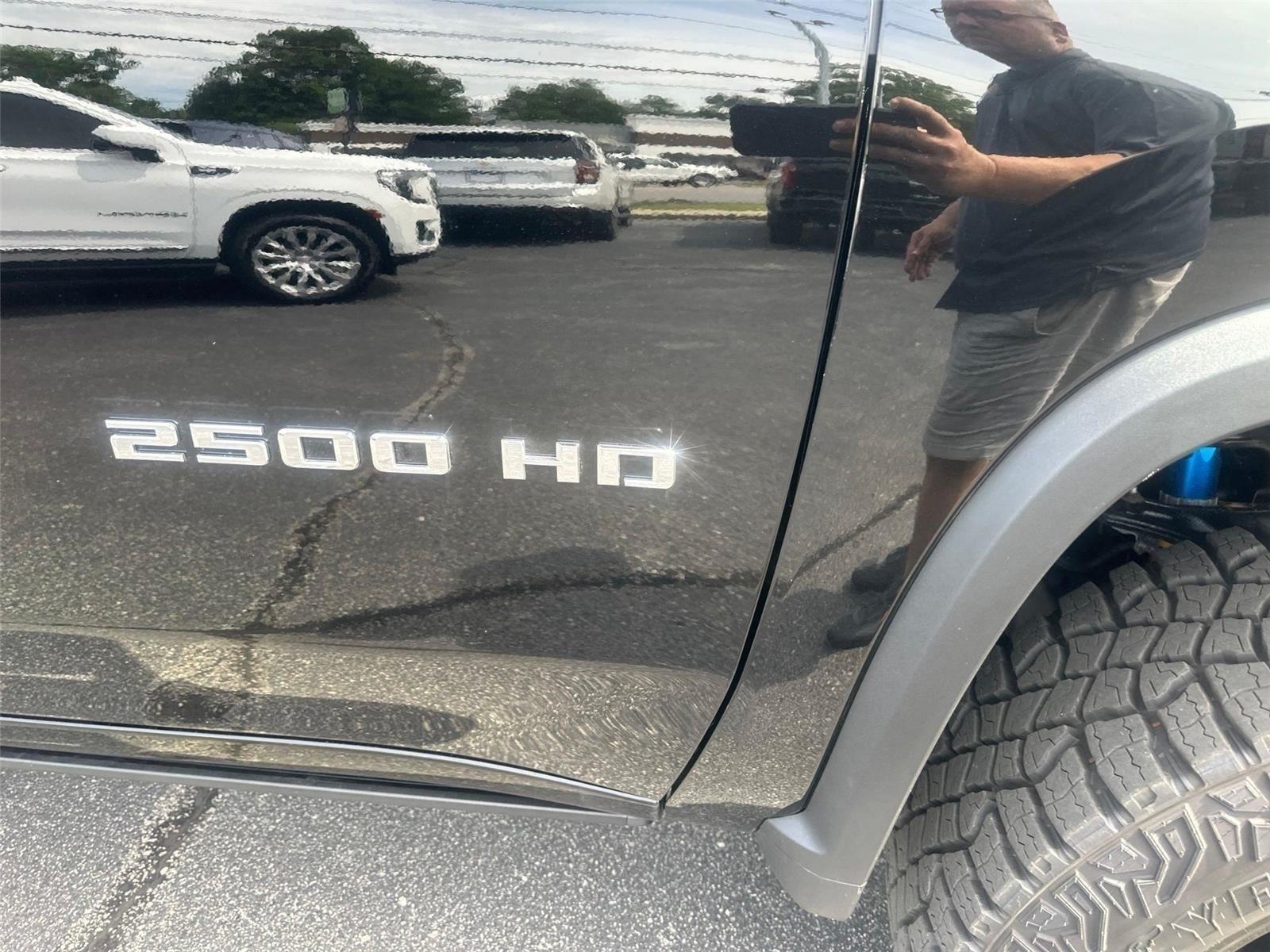 Chevrolet Silverado 2500HD  2026