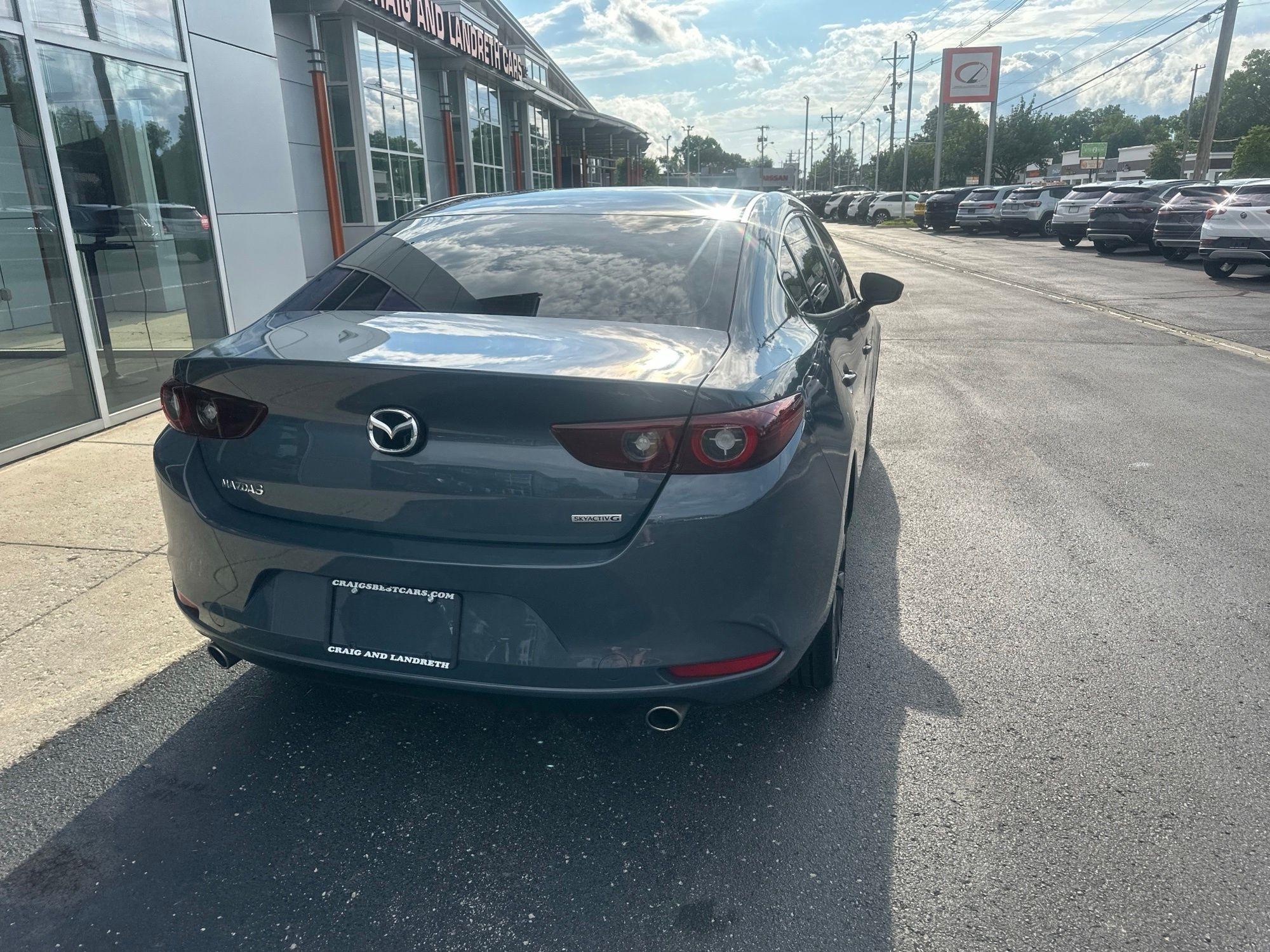 Mazda MAZDA3  2023