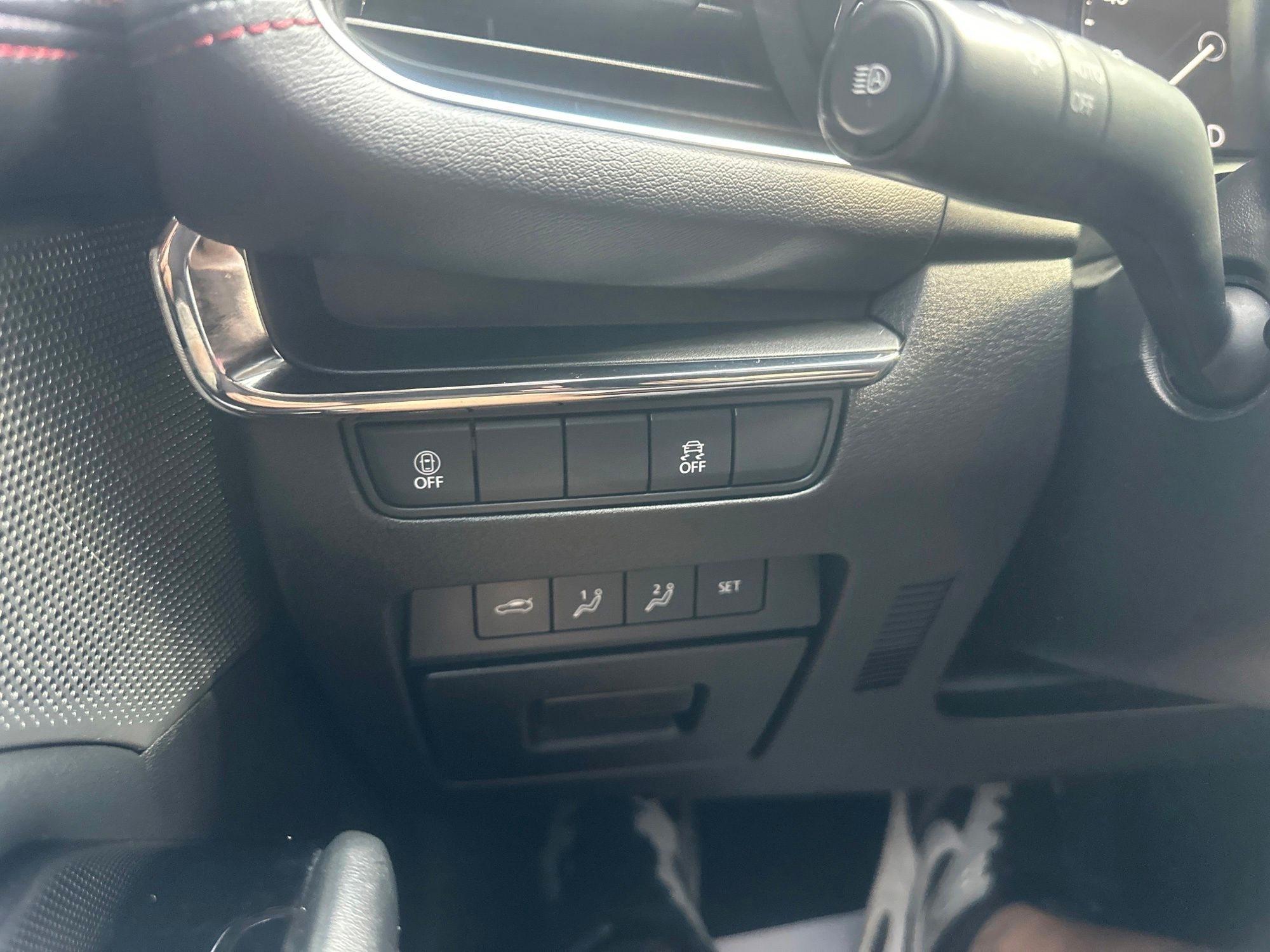 Mazda MAZDA3  2023