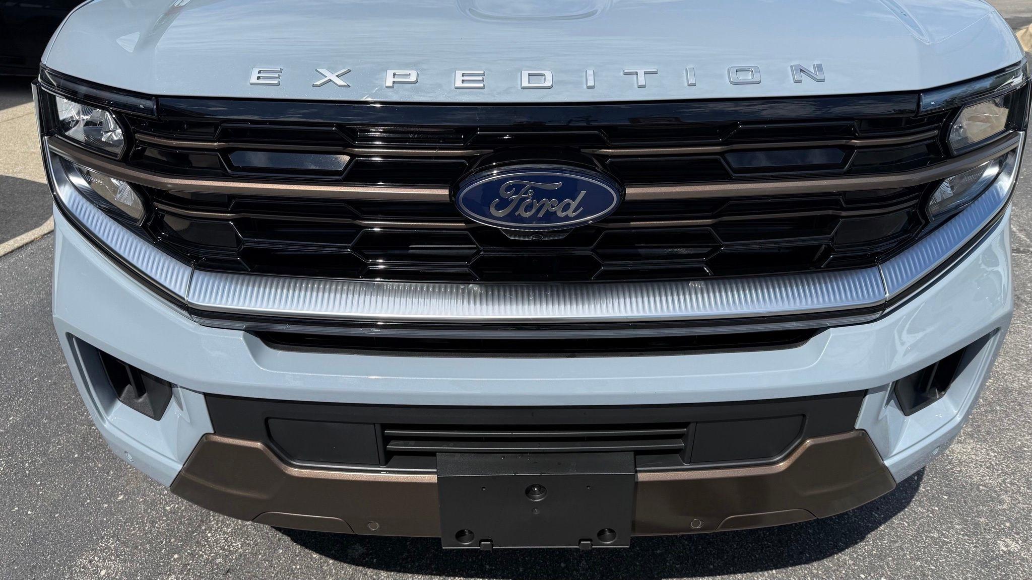 Ford Expedition  2025