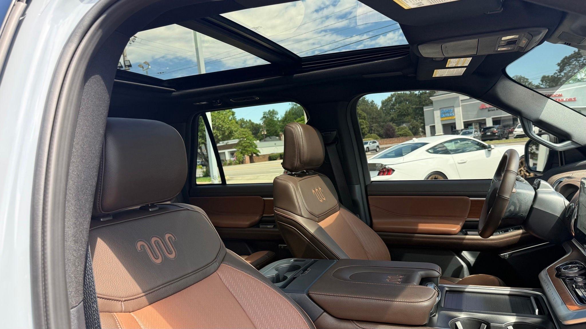Ford Expedition  2025